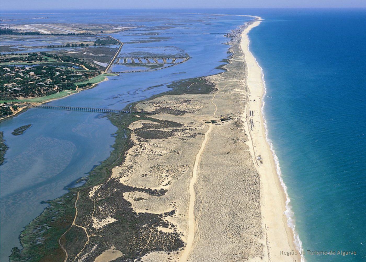 036 Aerial beach (1400 x 1124)