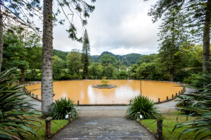 45 TNGH - Outdoor Thermal Pool