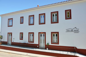 Exterior e jardim 1